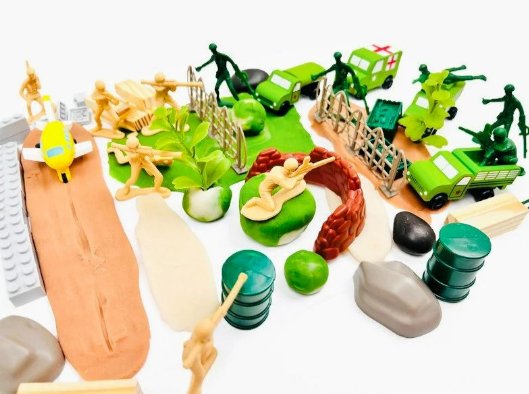 Wooden Army Play Dough Kit - Sparkling Toys World
