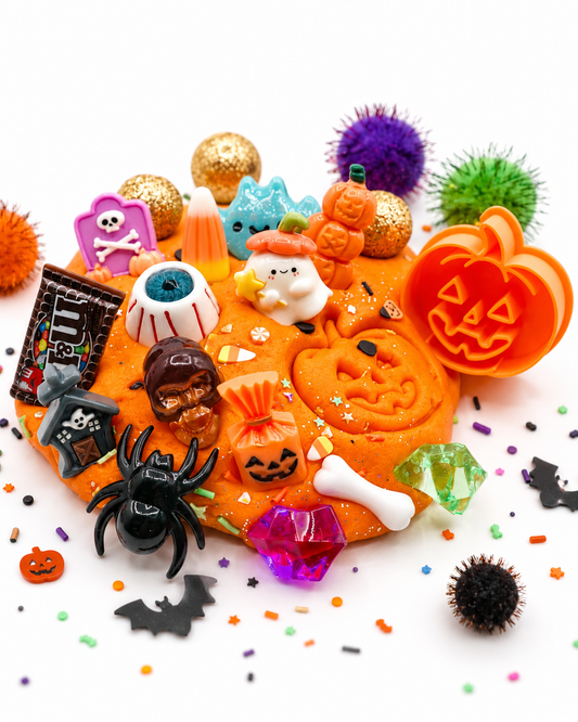 Halloween On-The-Go Playdough Jar